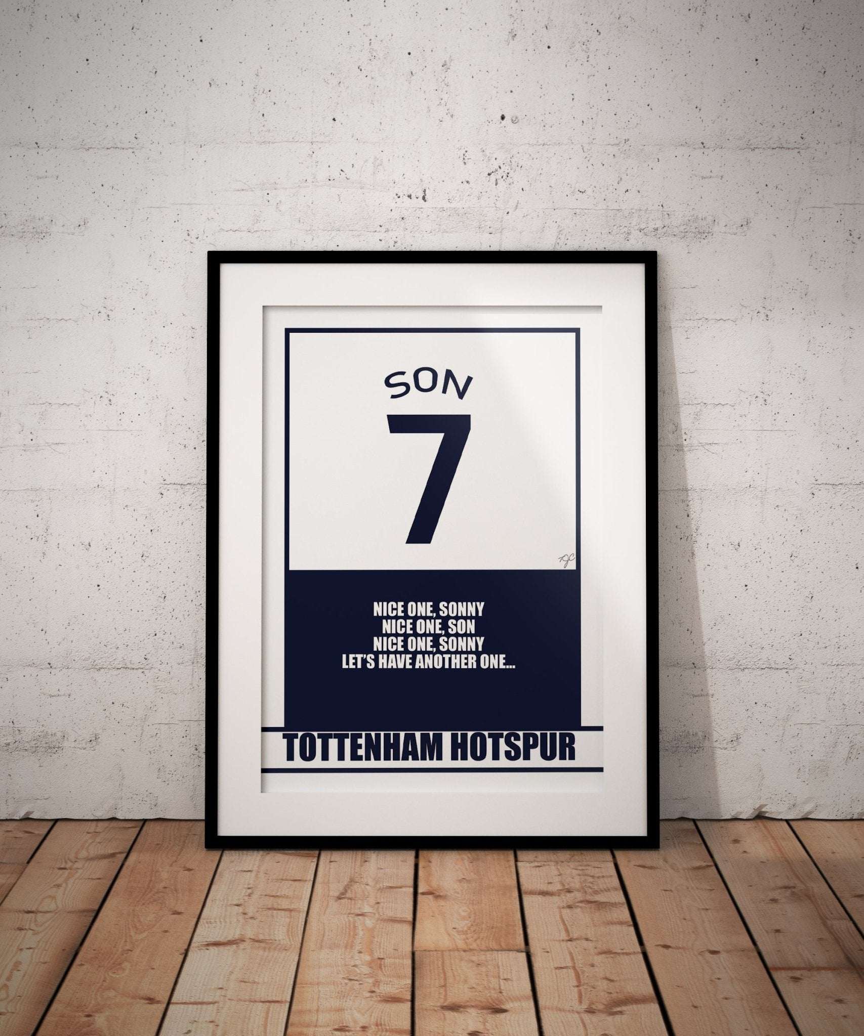 Tottenham Hotspur Son Heung-min - Football Art Print - Striped Circle