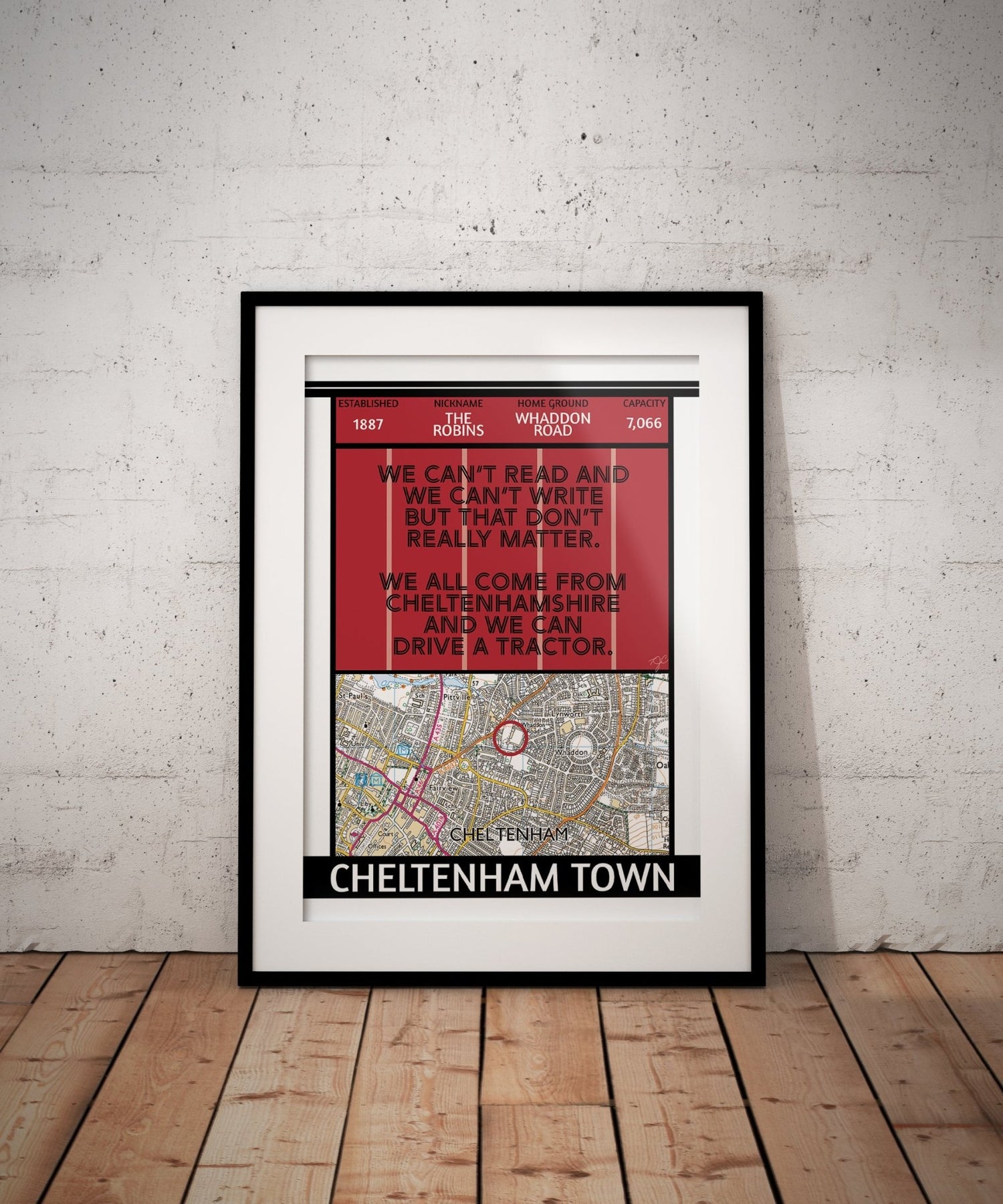 Cheltenham Town - Striped Circle