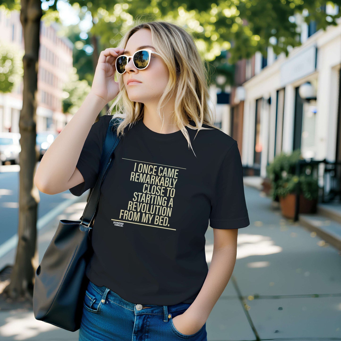Don't Look Back in Anger - T-Shirt