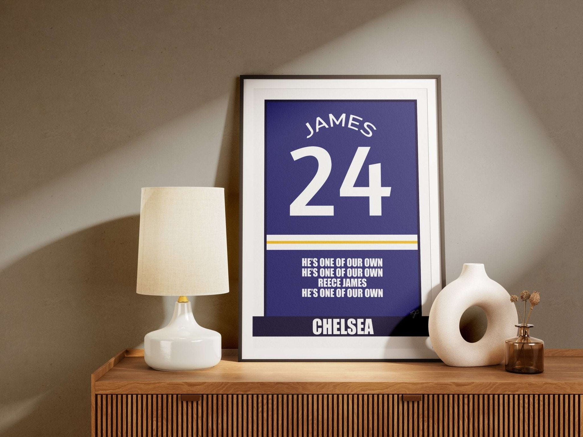 Reece James Chelsea - Football Print - Striped Circle